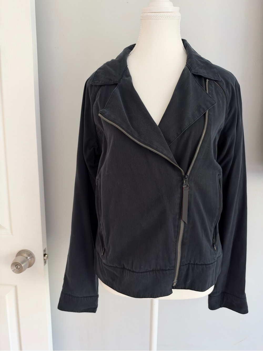 lululemon athletica Black Asymmetrical Zip Jacket size S.